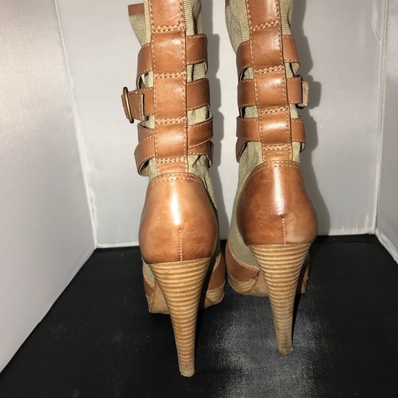 The Frye Company Heeled Boots - Picture 3 of 5